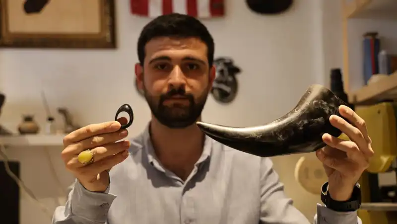 Türk Savaşçıların Efsanevi Ekipmanı: Manda Boynuzu ile Yapılan Geleneğin İzleri
