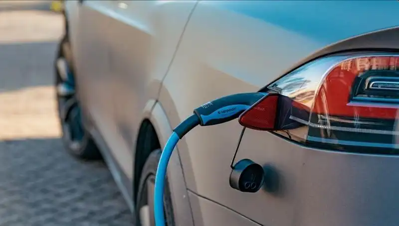 Elektrikli Araç Alımında Düşüş: Nedenleri ve Geleceği Ne Olacak?