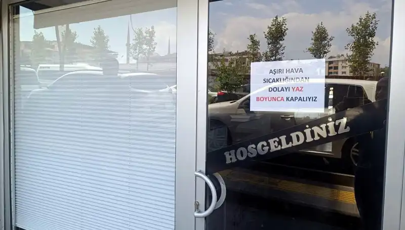 Afrika Sıcakları Esnafı Zor Durumda Bıraktı: Dükkanlar Yaz Boyu Kapalı Kaldı