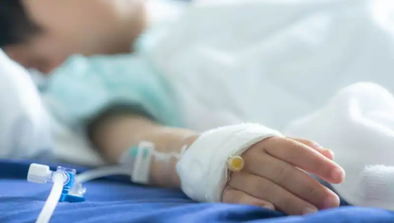 Mıknatıs Yutmanın Tehlikesi: 7 Yaşındaki Çocuk Hayatta Kalmayı Başardı