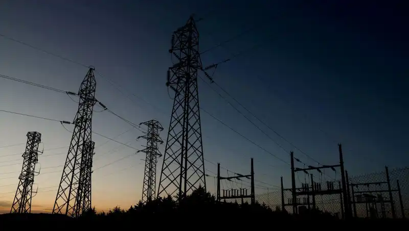 İzmir'de Elektrik Kesintileri: Hangi İlçelerde, Ne Zaman ve Neden?