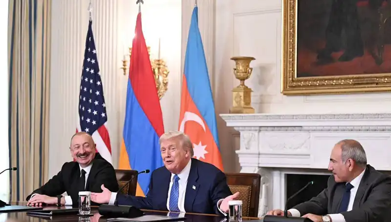 Aliyev'in Ermenistan'a Anayasa Çağrısı: Geçmişi Geride Bırakma Zamanı Geldi