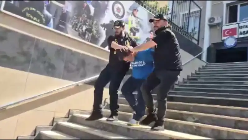 Ümraniye'de 600 Bin Liralık Gasp Olayı: Film Gibi Takip ve Yakalama!