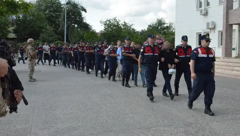 Hacizli Araçları Hileyle Yeniden Dizayn Edip Satışa Sunmuşlar