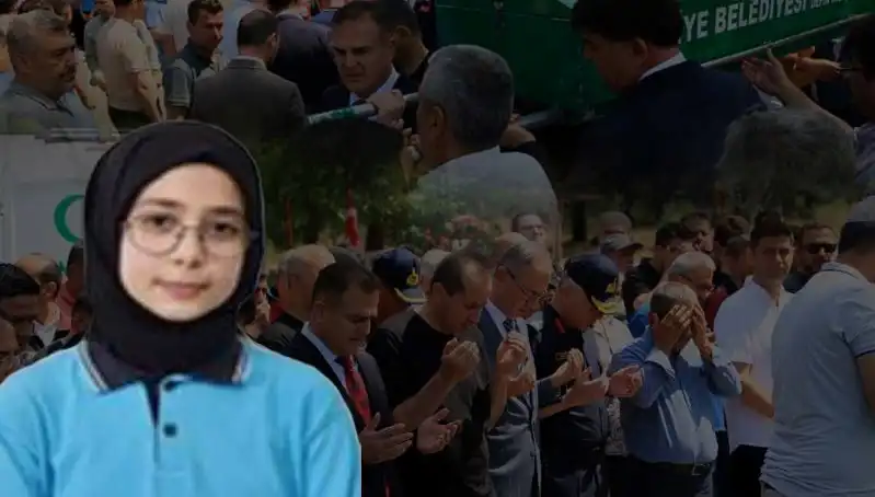 Marmaris'te Deprem Sonrası Hayatını Kaybedenler, Gözyaşlarıyla Uğurlandı