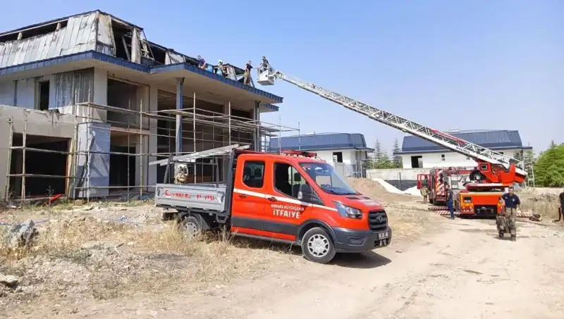 Gölbaşı'nda Villaları Tehdit Eden Yangın: Nedenleri ve Son Durum