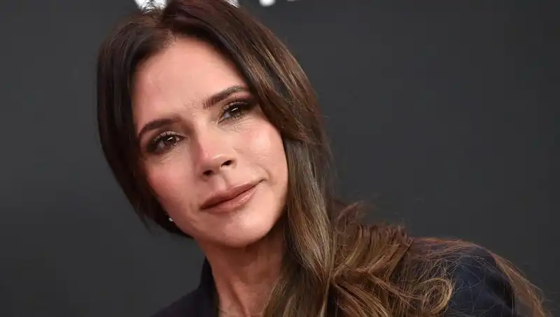 Victoria Beckham’ın Gençlik Sırları: Günde 3-4 Adet Tüketmesi Gereken Besin!