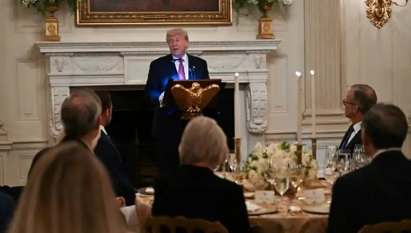 Trump: Gazze'deki Rehinelerin Serbest Bırakılması İçin Tarih Verdi!