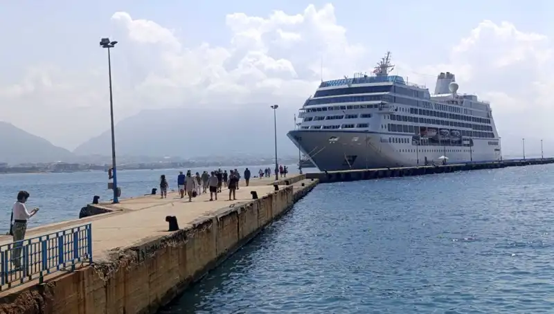 Türkiye'nin Cazibe Merkezi Alanya, ABD'li Turistlerle Şenleniyor
