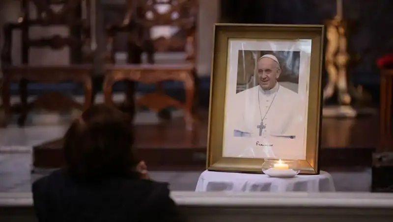 Papa Francis'in Vasiyeti ve Cenazesi Hakkında Şok Edici Ayrıntılar